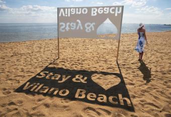 Ocean Sands Beach Boutique Inn-1 Acre Private Beach-St Augustine Historic-2 Miles-Shuttle with Downtown Tour-HEATED Salt Water Pool until 4AM-Popcorn-Cookies-New 4k USD Black Beds-35 Item Breakfast-Eggs-Bacon-Starbucks-Free Guest Laundry-Ph#904-799-SAND has Balcony rooms