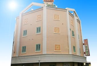 Hotel Celavie Osakajokitazume (Adult only) allows 18 year olds to book a room