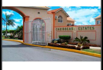 CARIBBEAN ESTATE 2 BEDROOM SUITE has Balcony rooms