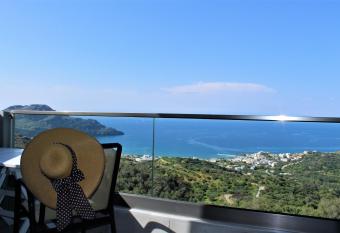 The Village Apartments has Balcony rooms