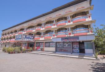 Hotel Om Palace has Balcony rooms