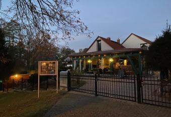 Ferienhof am Trift allows 18 year olds to book a room