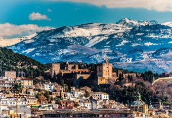 Residencial el Molino Churriana allows 18 year olds to book a room