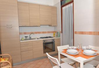 Tizi Apartments Corso Regina has Balcony rooms