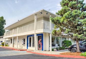 Motel 6 Seattle South allows 18 year olds to book a room