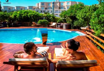 AF HOTEL AQUAPARK has Balcony rooms