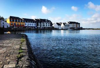 Le Thalassa H  tel & Spa has Balcony rooms