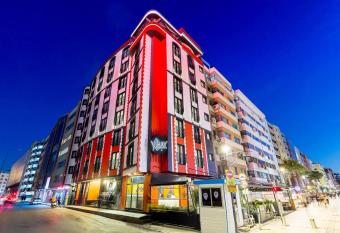 Hay Hotel Alsancak allows 18 year olds to book a room