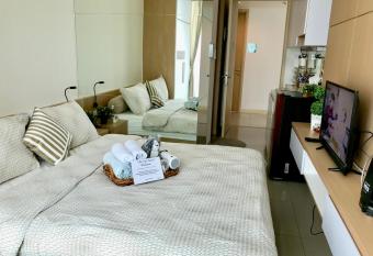 Apartment Tree Park BSD - 2101 has Balcony rooms