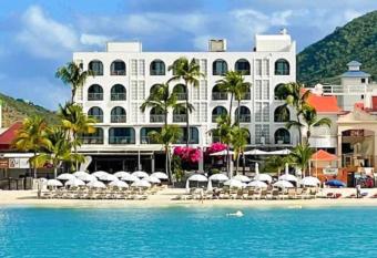 Holland House Beach Hotel has Balcony rooms