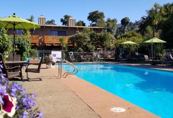 Carmel Valley Lodge has Balcony rooms