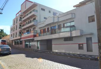 Hotel Girardelli allows 18 year olds to book a room