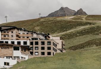 VAYA K  htai inkl Welcome Card Inns Bruck has Balcony rooms