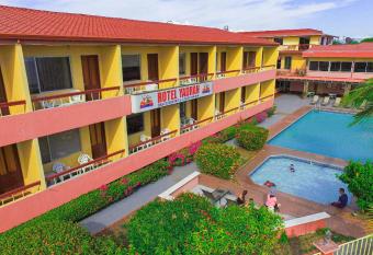 Hotel Yadran Beach Resort has Balcony rooms