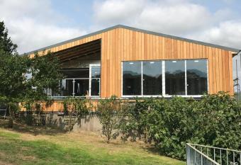 Godshill Park Barn allows 18 year olds to book a room