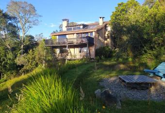 Posada del P  ramo - RNSC Bosque de niebla allows 18 year olds to book a room