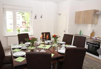 Apartments Tempelhof has Balcony rooms