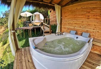 Levit Glamping - Hotel Guatap   ADULTS ONLY allows 18 year olds to book a room