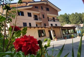 Hotel del Lago Ampollino has Balcony rooms