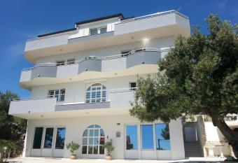 Villa Mikrut has Balcony rooms