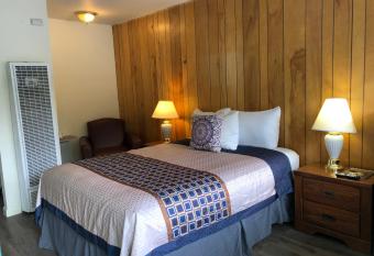 Cedar Inn and Suites allows 18 year olds to book a room