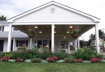 Briarcliff Motel has Balcony rooms