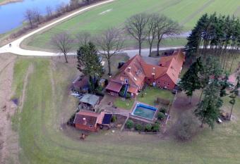 Ferienwohnung JAGODA in der L  neburger Heide has Balcony rooms