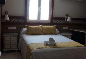 Hostal La Conile  a allows 18 year olds to book a room