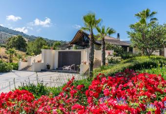 Shanti Som has Balcony rooms