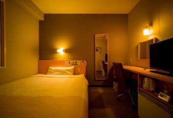 Super Hotel Yokkaichi Route 1 has Smoking rooms