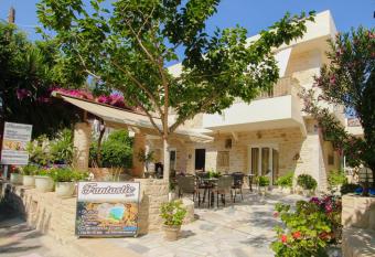 Fantastic Matala 1 has Balcony rooms