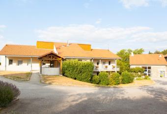 Les Hauts De Blond has Balcony rooms
