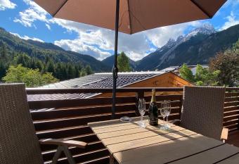 Karwendel Apartments II has Balcony rooms
