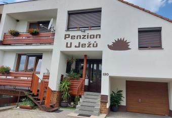 Penzion U Je     - Ubytov  n   has Balcony rooms