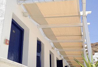 Drakos Twins has Balcony rooms