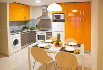 Apartamentos Campuebla allows 18 year olds to book a room