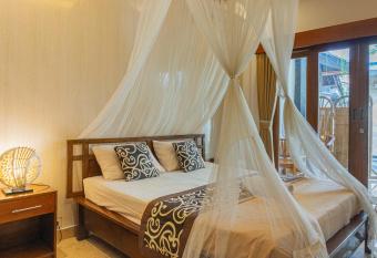 Artha Dewata Home Stay has Balcony rooms