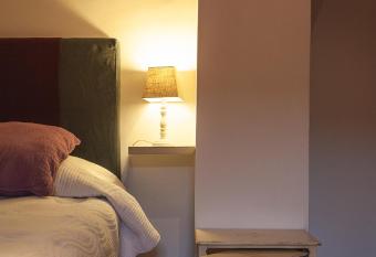 Sant Angelo 42 has rooms with a private hot tub