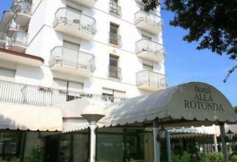 Hotel Alla Rotonda has Balcony rooms