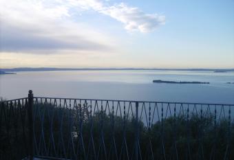 Agriturismo Il Casale Del Lago has Balcony rooms