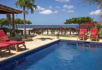 La Veranera, Playa El Coco has Balcony rooms