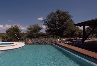 La Roca Caba  as allows 18 year olds to book a room