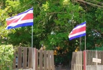 Hospedaje Combi dream bird has Balcony rooms