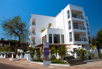 Living Room by Seasons, Goa has Balcony rooms