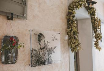 Lola Dream allows 18 year olds to book a room