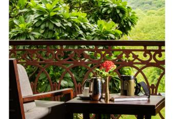 Fateh s Retreat, Homestay allows 18 year olds to book a room