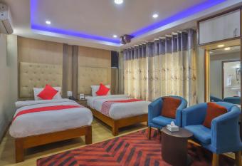 Hotel Marinha allows 18 year olds to book a room