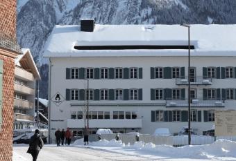 Hotel B  ren has Balcony rooms