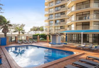 BreakFree Imperial Surf allows 18 year olds to book a room