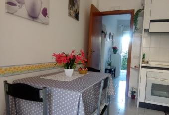 Casa Sole Mare has Balcony rooms